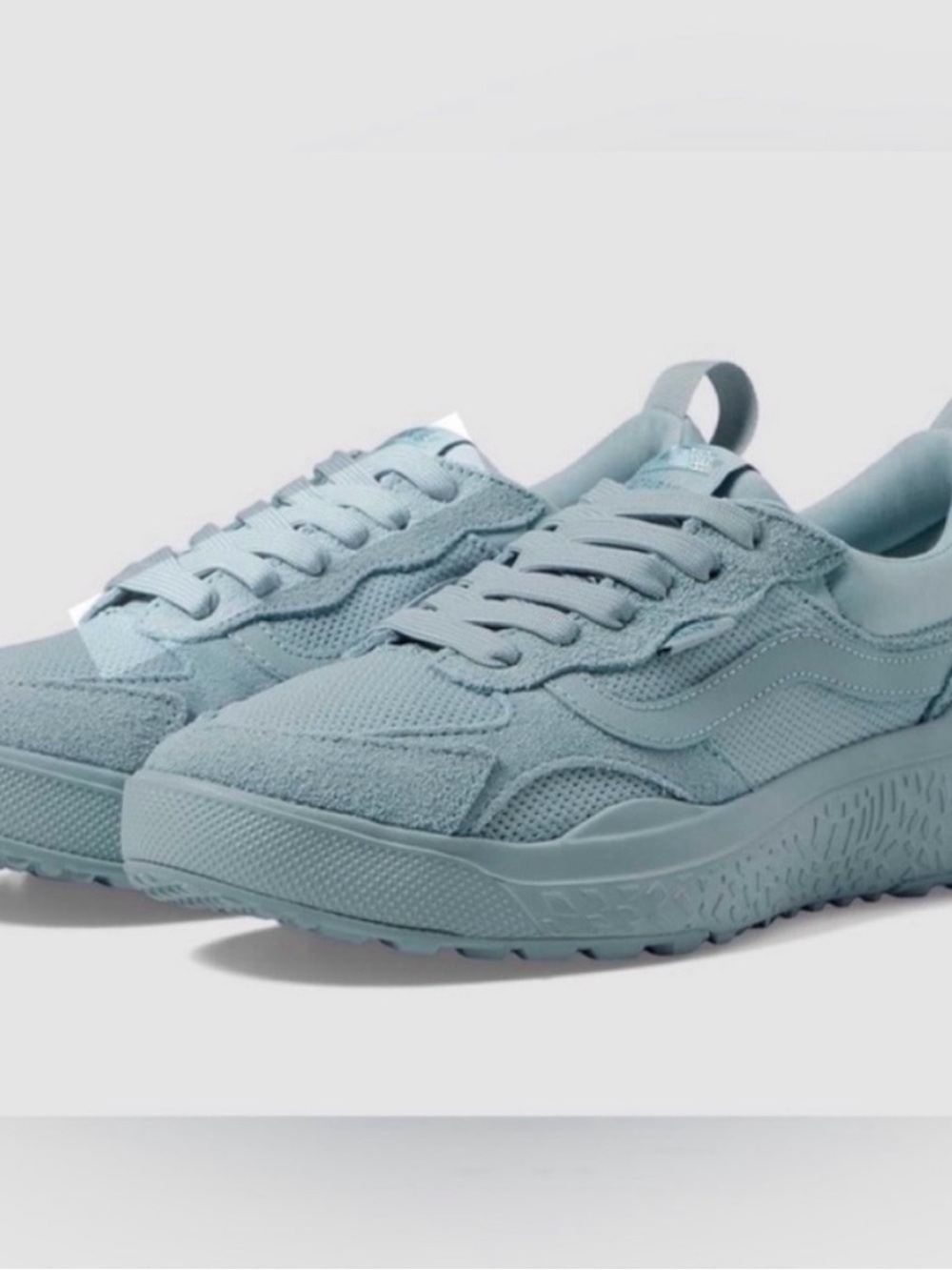 Vans MTE UltraRange Neo VR3 Shoes – Mono Blue – Women’s 6.5 / Boys 5